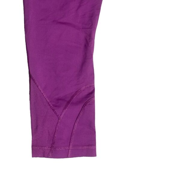 Lululemon run: inspire crop II dashing purple/ace spot jeweled magenta 8 - Picture 9 of 15